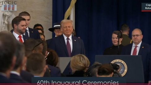 TRAMP POSTAJE PREDSEDNIK: Donald Tramp došao na ceremoniju, tu su i Melanija, Bajden i Vens (FOTO/VIDEO)