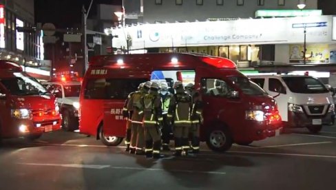 ZLOČIN NA ŽELEZNIČKOJ STANICI U JAPANU: Nepoznati muškarac napao ljude nožem - jedna osoba teško ranjena (VIDEO)