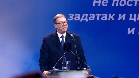 VUČIĆ O SKUPU U JAGODINI: Gotovo da sam zaplakao kada sam video toliki broj ljudi (VIDEO)