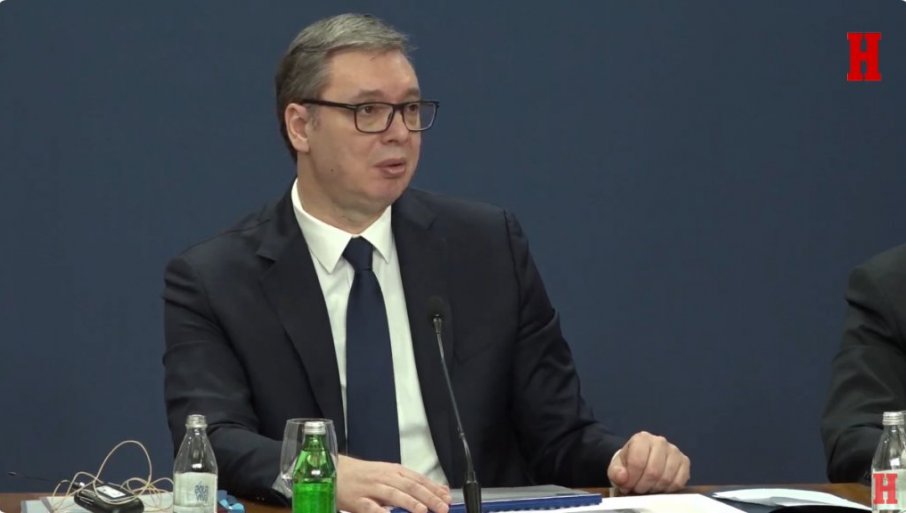 ''VAŽNO DA SE ISPITA LEGITIMITET NOSILACA DRŽAVNIH FUNKCIJA'' Predsednik Vučić o mogućem savetodavnom referendumu