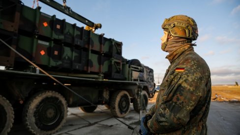 ŠTA SE TO DEŠAVA U NEMAČKOJ? Nepoznate letelice nedeljama preleću iznad vojne baze, vojska im ne može ništa