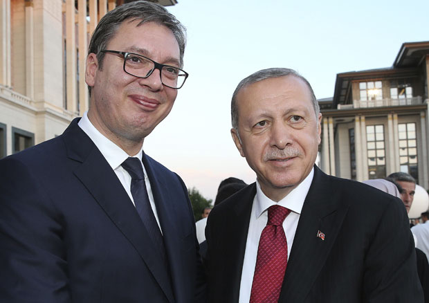 Председник Србије разговарао са Ердоганом о унапређењу односа двеју земаља